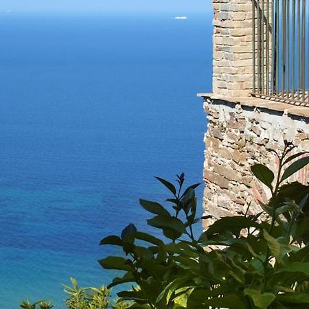 الشقق الفندقية كاستيلاباتيفي  Residenza D'Epoca Tamara الغرفة الصورة