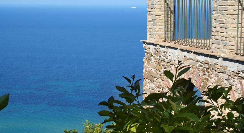 الشقق الفندقية كاستيلاباتيفي  Residenza D'Epoca Tamara الغرفة الصورة
